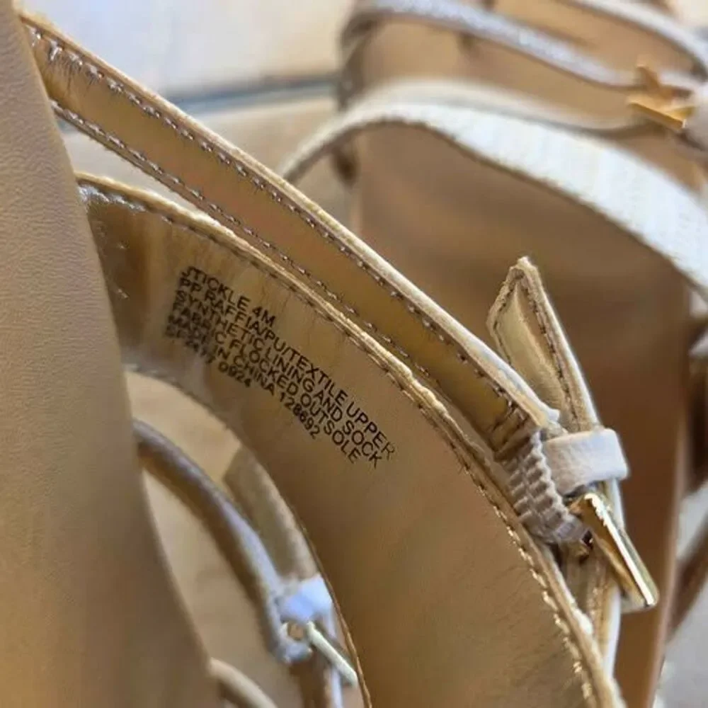 Steve Madden steve madden